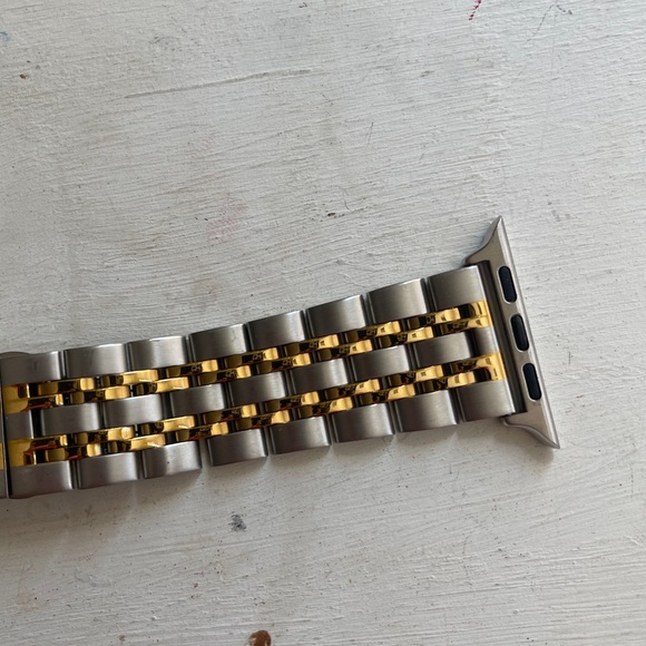 Rolex looking Apple Watch strap - Picture 3 of 6